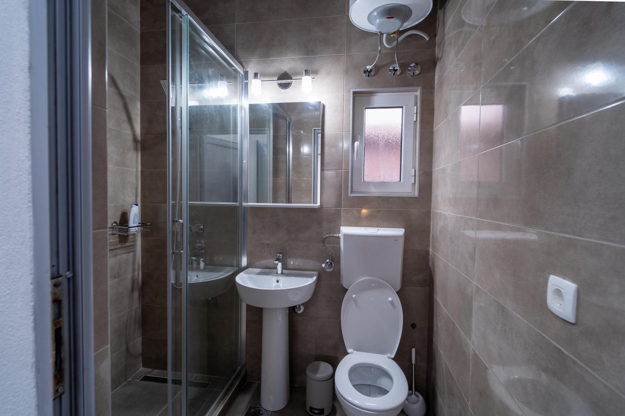 Dane Apartment Airport Podgorica Mitrovici  Екстер'єр фото